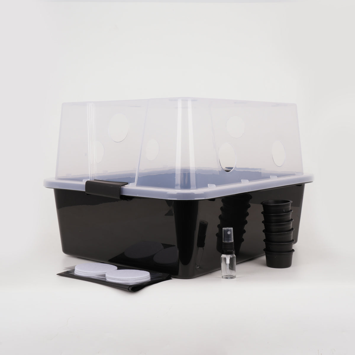 Microppose Medium Mushroom Monotub with accessories on white background