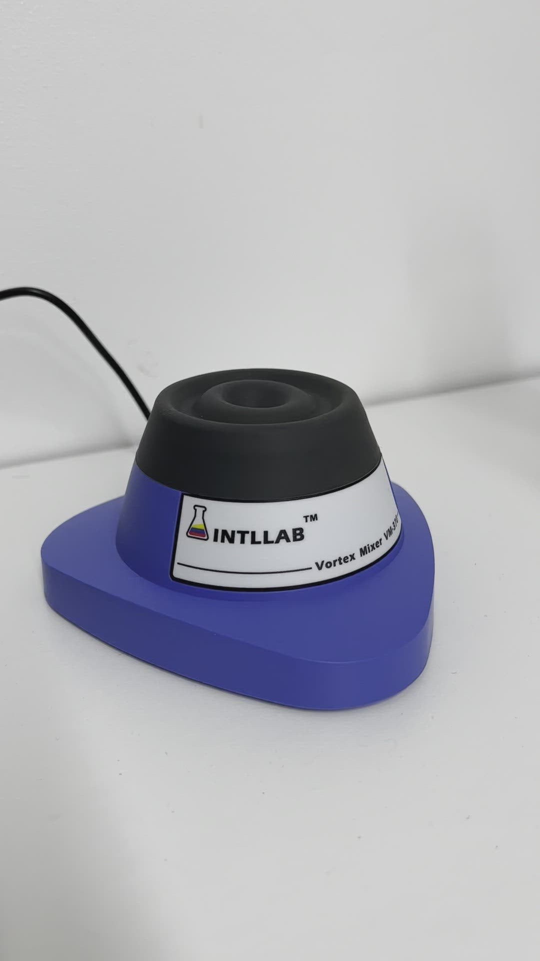 Video laden: Mini Lab Vortexer zum Mischen von Sporenspritzen und Flüssigkultur